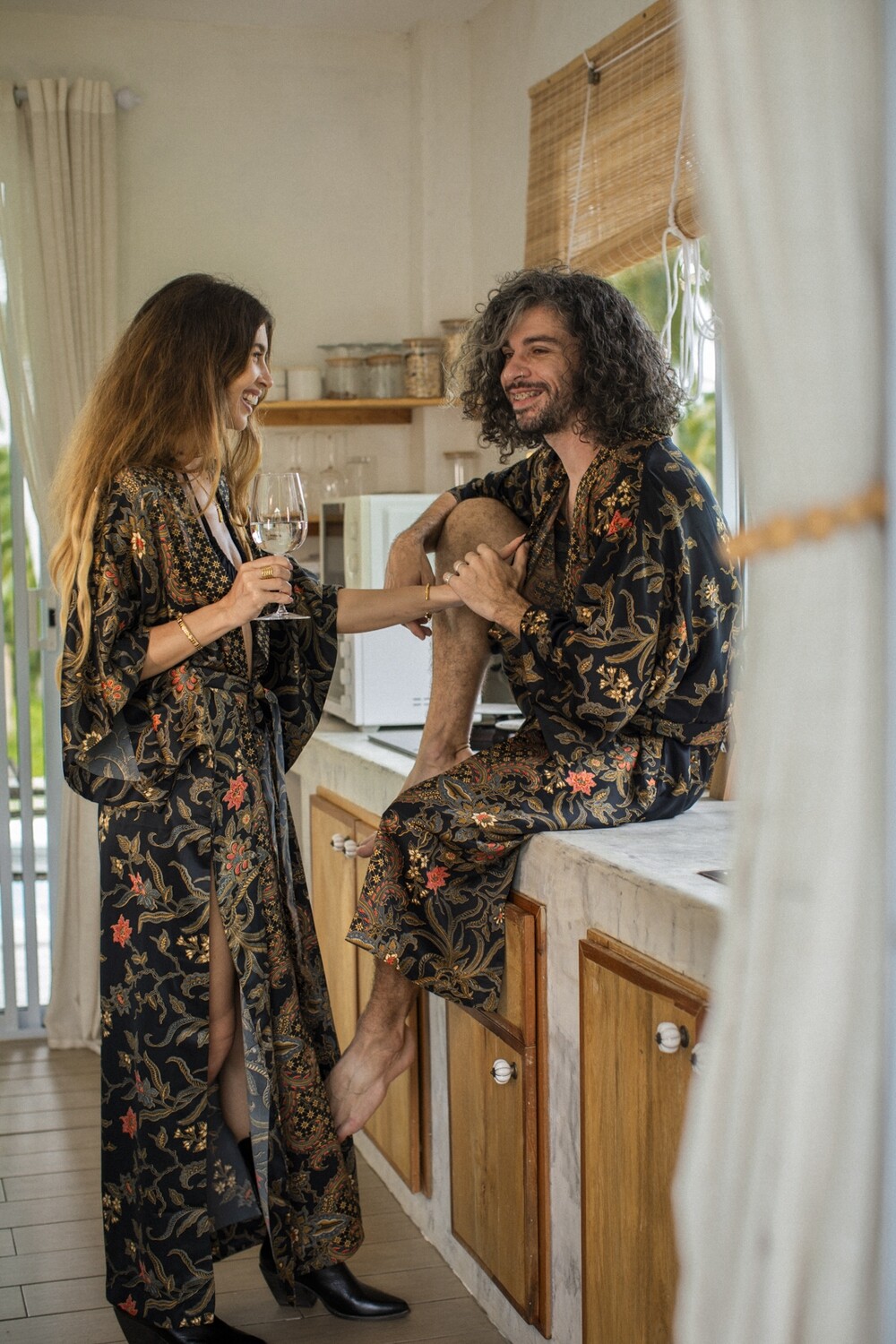 Long Women Black&Gold Kimono - My Store