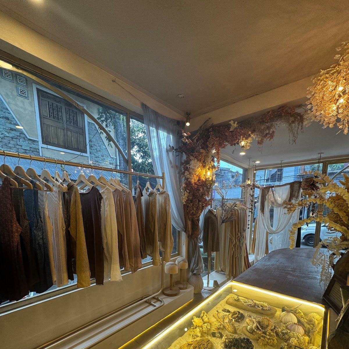 Bird of Paradise Store, Ubud, Bali